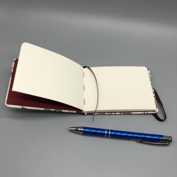 Buch Leinenrücken Blumen Gummiband handgebunden Notizen Seiten Stift